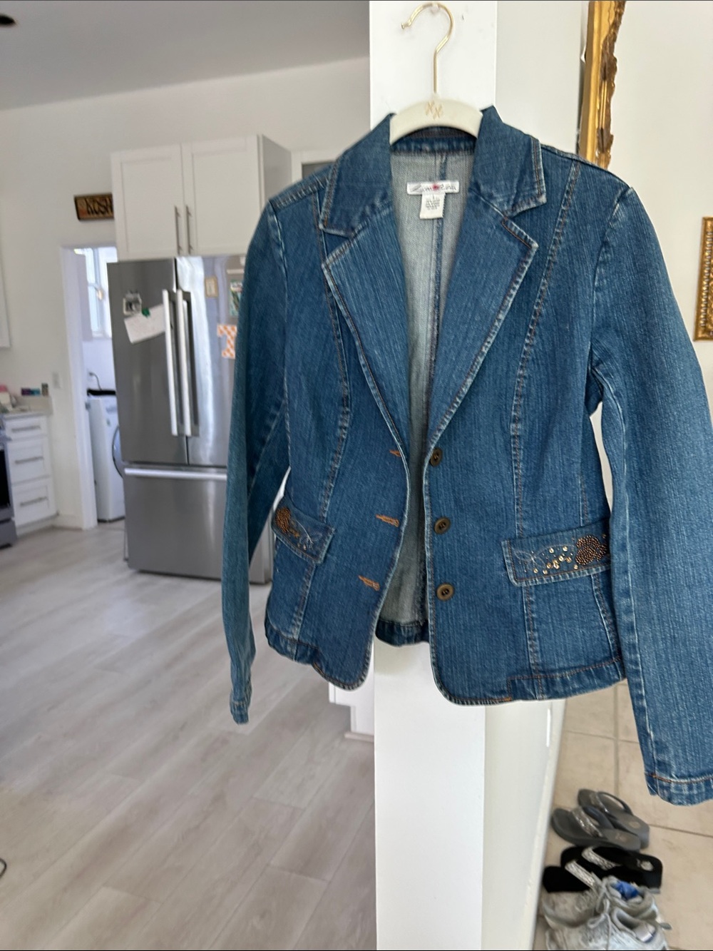 Lillie Rubin Blue Denim Blazer with Embellished Pockets